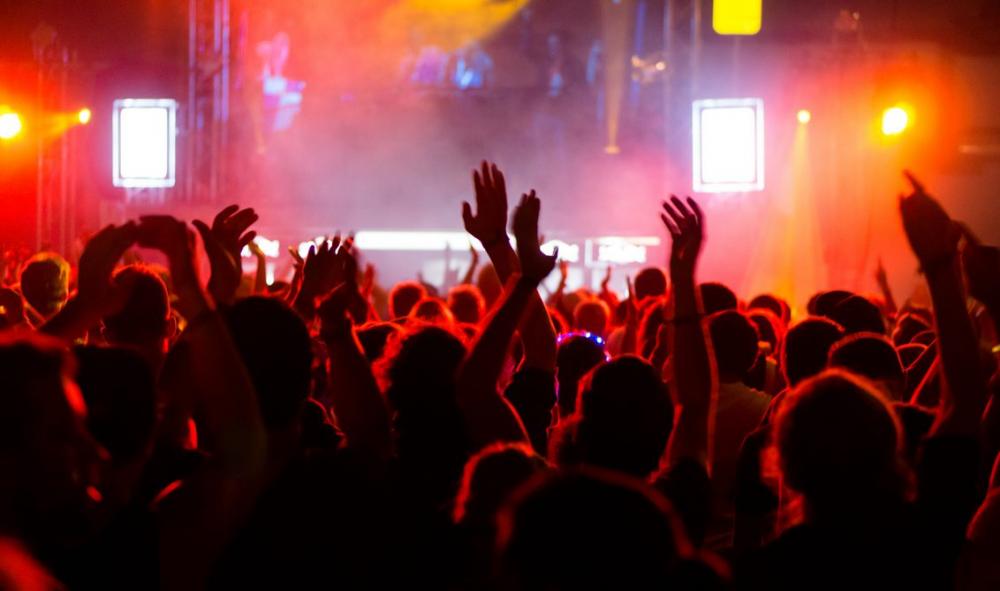 Decreto aumentará limite de público em eventos na Bahia em março