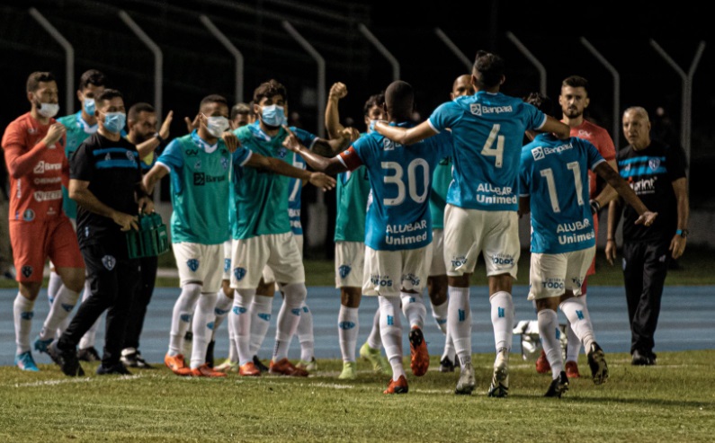 Juazeirense se garantem na segunda fase da Copa do Brasil