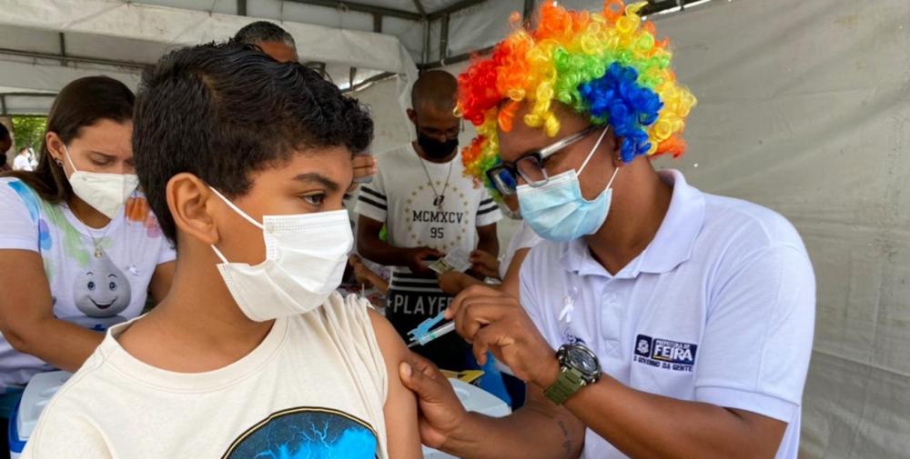 Vacinação contra Covid para crianças a partir de 5 anos e adolescentes nesta terça