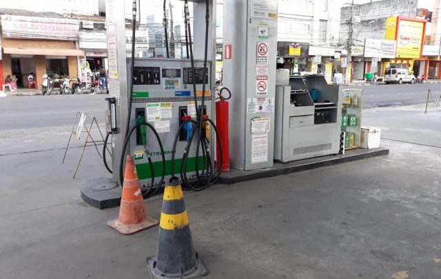 Acelen anuncia acordo com Sefaz-Ba para reduzir preço dos combustíveis