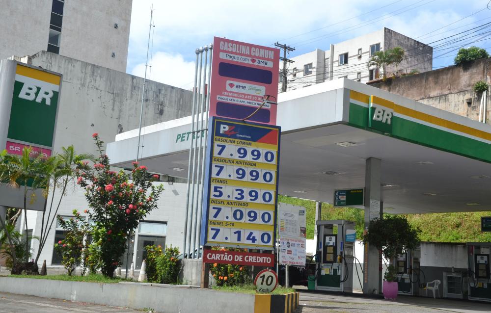 Acelen reduz preço de venda de combustíveis em Mataripe