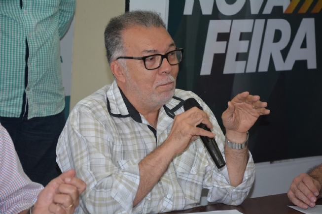 Secretário de Planejamento responde deputado Robinson Almeida: 