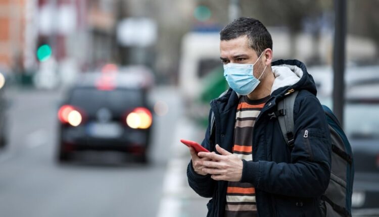 Usuários reclamam do aumento das tarifas do Uber e da 99