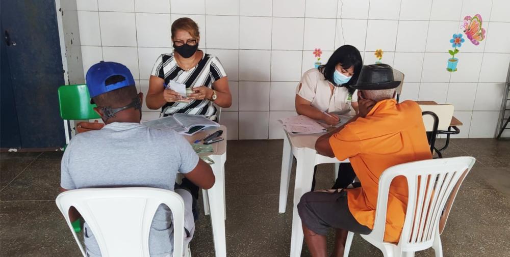 Serviços socioassistenciais e de saúde aos moradores da Gabriela