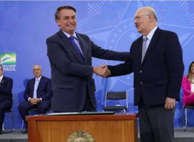 Ministro da Educação diz priorizar prefeituras ligadas a pastores a pedido de Bolsonaro