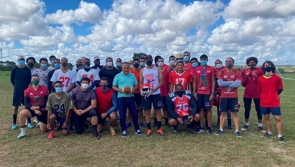 Fluminense de Feira anuncia parceria com Santana Red Bulls