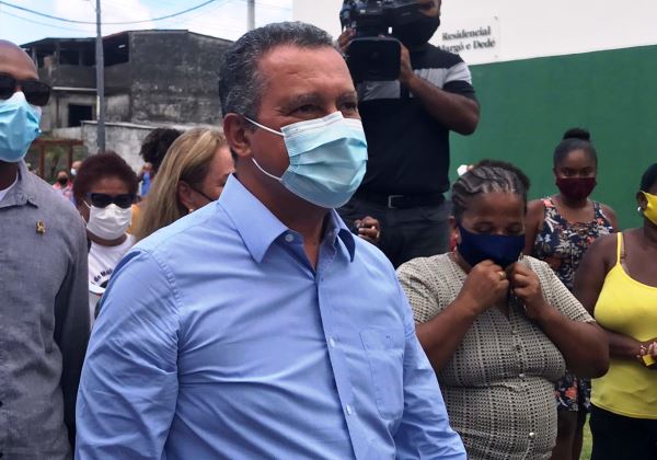 Rui Costa deve desobrigar uso de máscaras, nesta sexta-feira (1), na Bahia