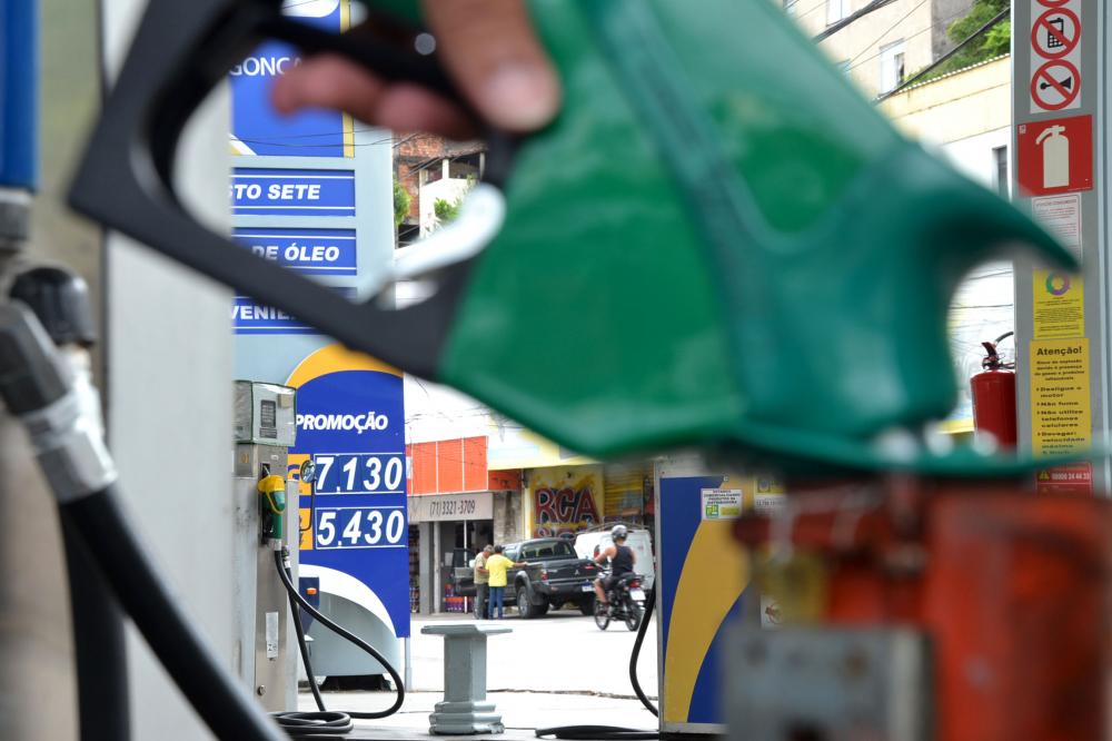 Governo Federal orienta Procons a investigar possíveis abusos nos combustíveis