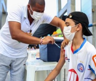 4 em cada 10 baianos ainda não tomaram a dose de reforço