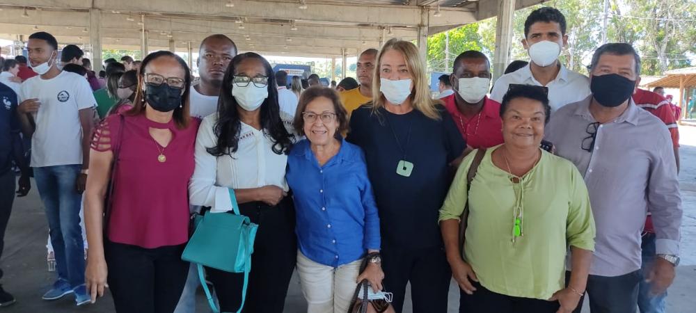 Prefeita de Cachoeira vai a Salvador para assinatura da ordem de serviço para a construção de encostas