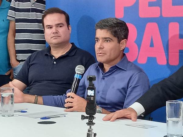 Neto diz que discurso dos adversários é velho e gagá: 