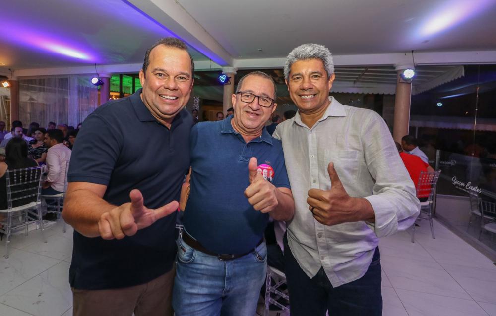 Jerônimo recebe apoio de prefeito do PP