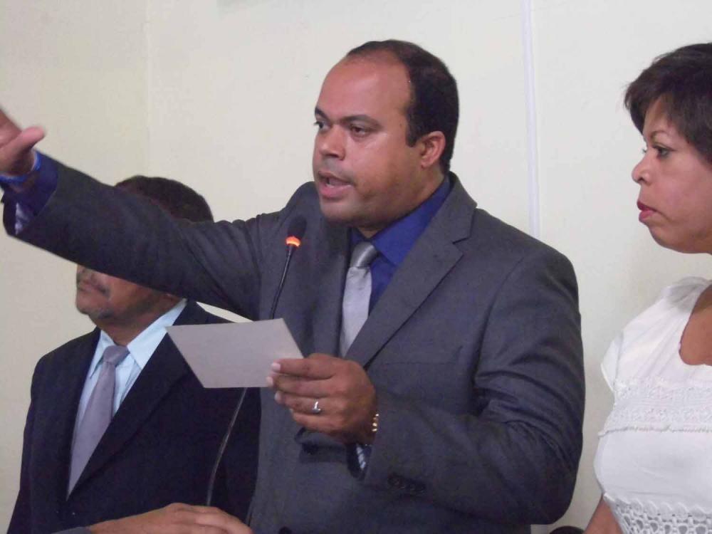 TCM julga contas de 2020 de ex-prefeito de Santo Amaro