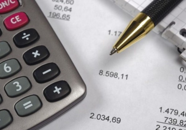 Brasileiro precisa trabalhar 149 dias só para pagar impostos