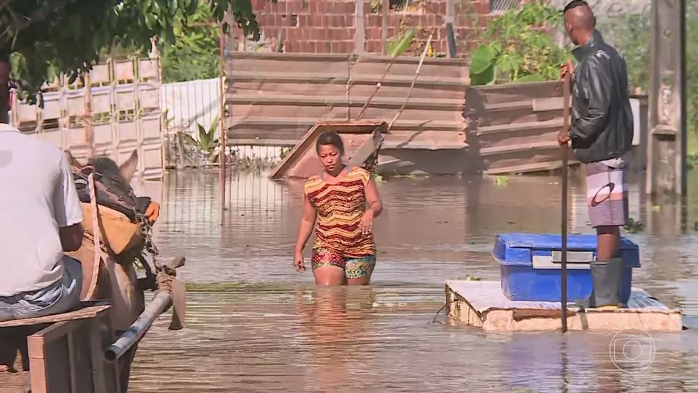 Professor de Geografia fala sobre o papel do planejamento urbano diante das fortes chuvas que caem no Brasil