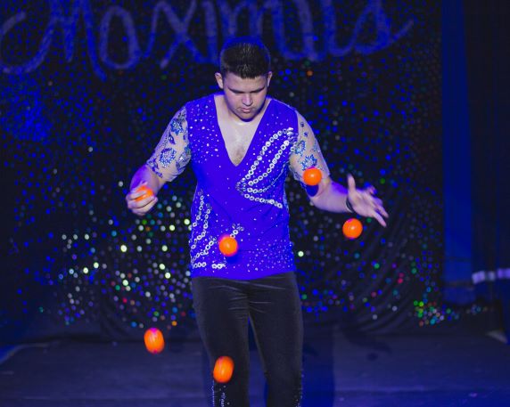 Circo Maximus leva tradição circense e tecnologia ao Boulervard Shopping 