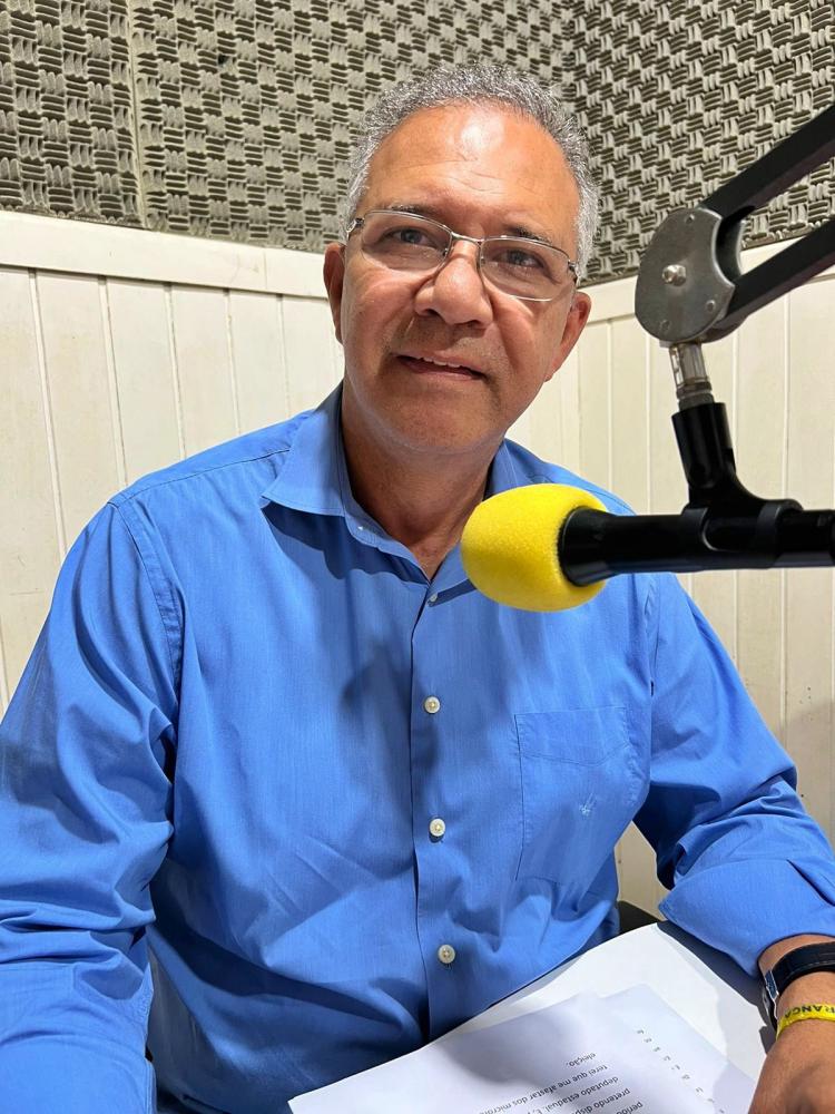 Carlos Geilson se afasta do rádio para atender legislação eleitoral
