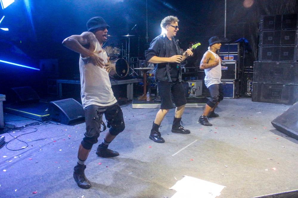 Vocalista da Banda Xêro Perfumado fala sobre shows que realizaram no São João