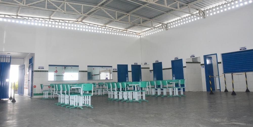 Prefeito assina ordem de serviço para pacote de R$ 24 milhões na Educação