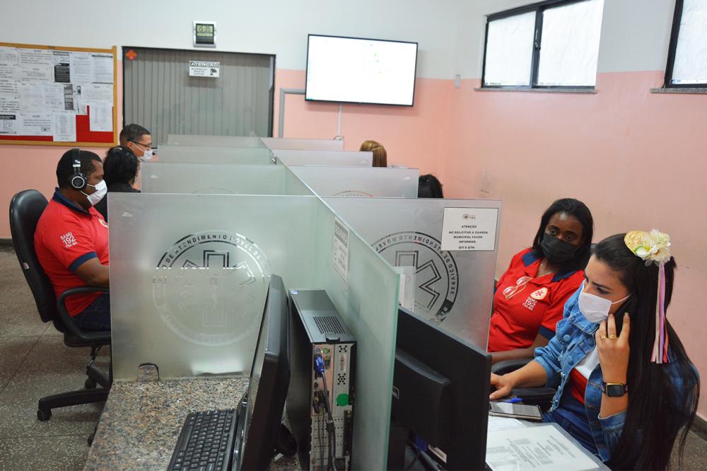 SAMU recebe em média 300 trotes por mês