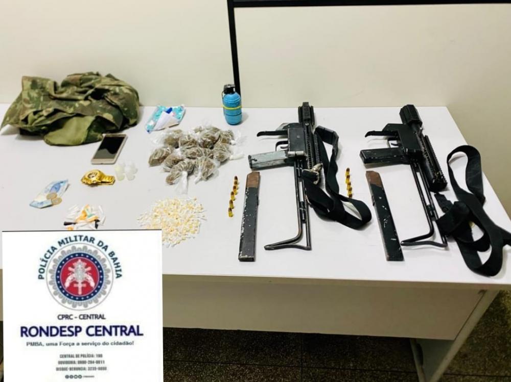PM apreende armas, munições e drogas em Salvador 