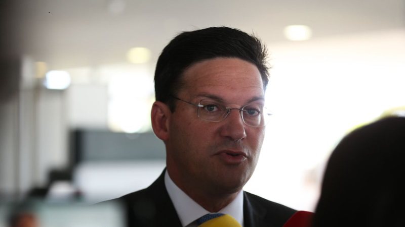 Três nomes disputam a vice de João Roma; conheça perfis