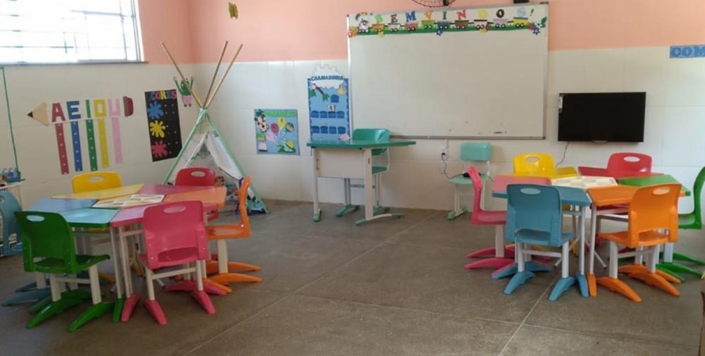 Duas escolas vão ser reinauguradas em Maria Quitéria hoje