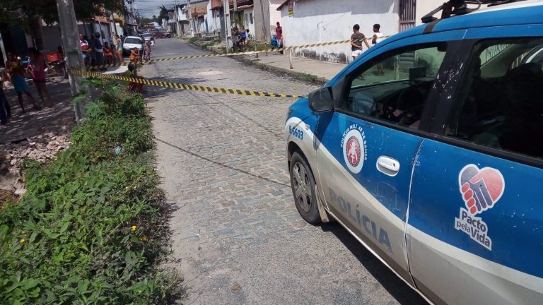 Polícia investiga três homicídios ocorridos nesta quinta-feira (4)