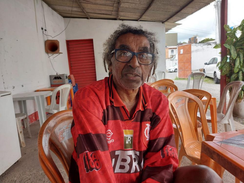 Conheça a história do ex-jogador de futebol Sabará, morador de Feira de Santana