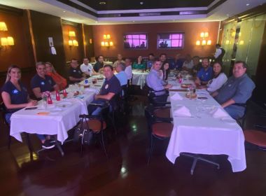 Sem permissão do Avante, vereadora de Salvador flerta com candidatura de ACM Neto