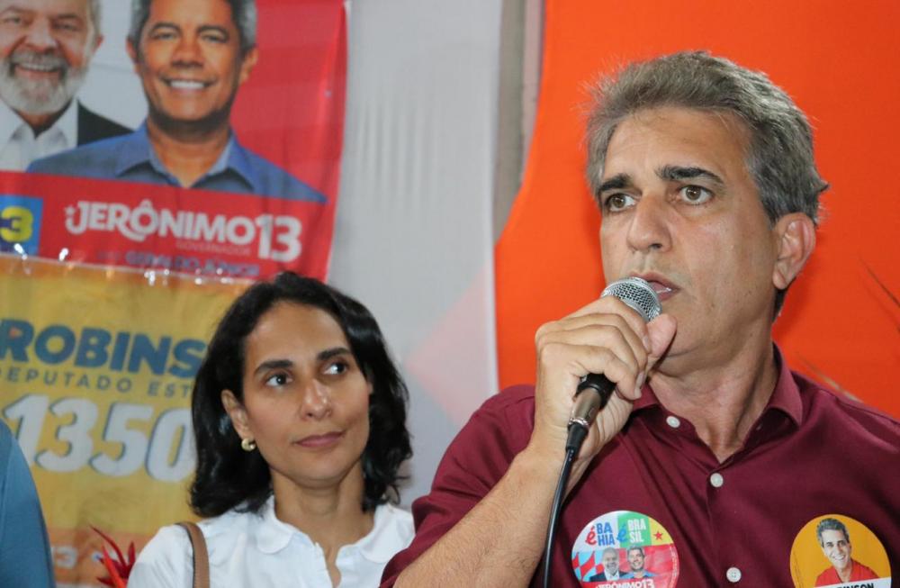 Deputado Robinson inaugura comitê e projeta vitória de Lula e Jerônimo: 