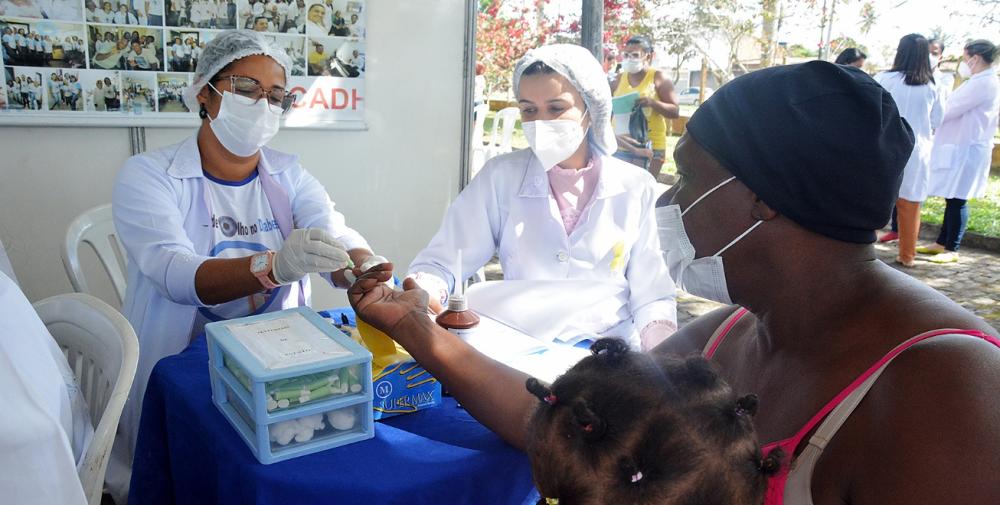 Moradores do Feira VII aproveitam o domingo para cuidar da saúde