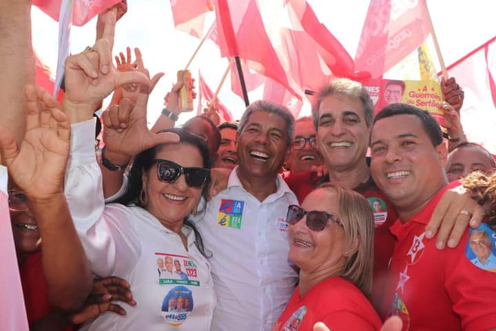 Deputado Robinson comenta debate na TV e aponta Jerônimo como “o mais preparado para governar a Bahia”