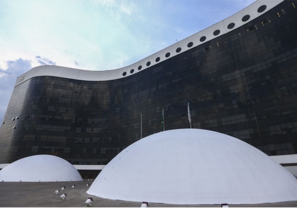 TSE manda remover publicações que associam PT à morte de Celso Daniel