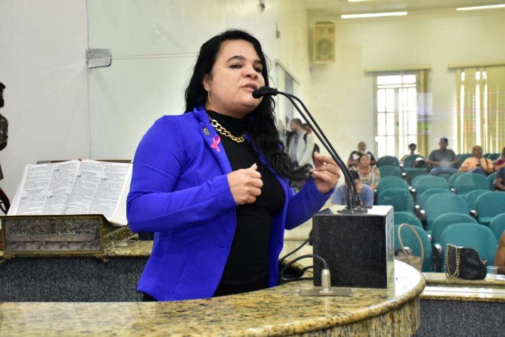 Pessoas com câncer aguardam mais de seis meses para conseguirem realizar exames de alta complexidade em Feira