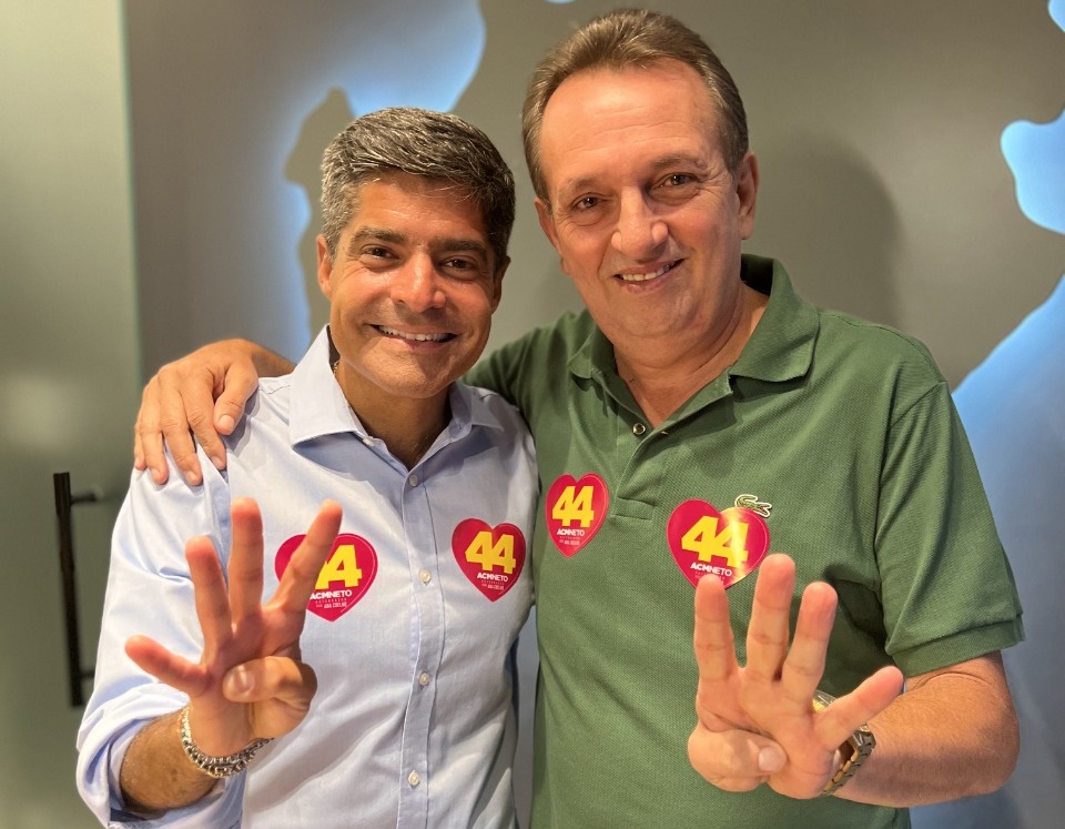 ACM Neto comemora apoio de prefeitos de Cruz das Almas, Ourolândia e Curaçá