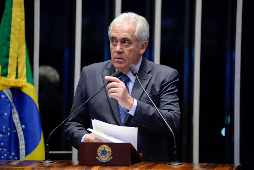Otto Alencar derruba ‘fake news’ bolsonarista sobre fim da vaquejada