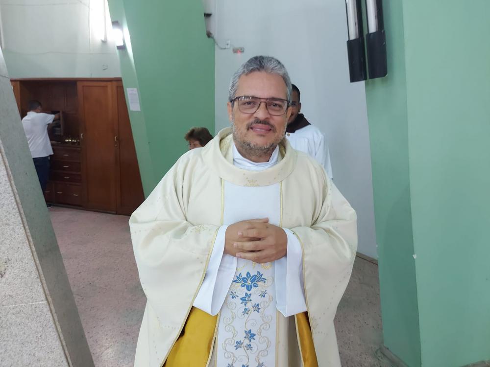  Nossa Senhora Aparecida: Frei explica importância da padroeira para o país 