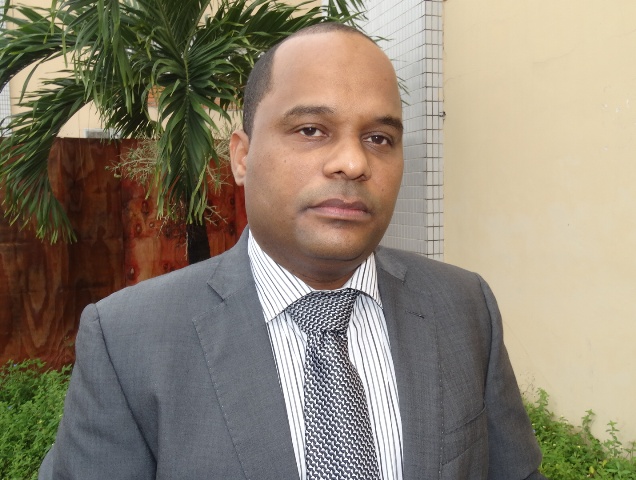 Advogado pede afastamento e prisão preventiva do prefeito Colbert Martins