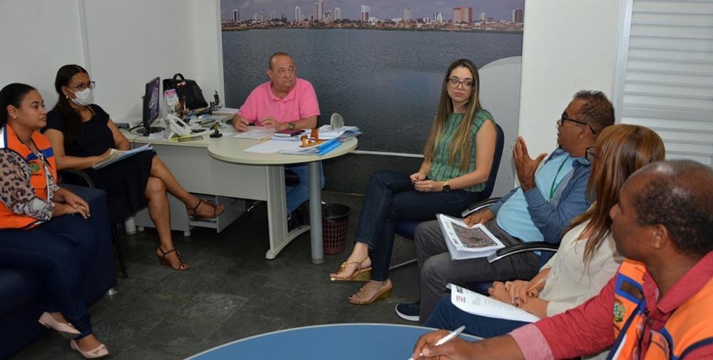 Prefeitura vai realocar família da casa com superaquecimento do piso na Queimadinha