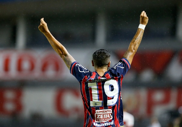 Bahia vence o CRB em Maceió e garante acesso à Série A do Brasileiro