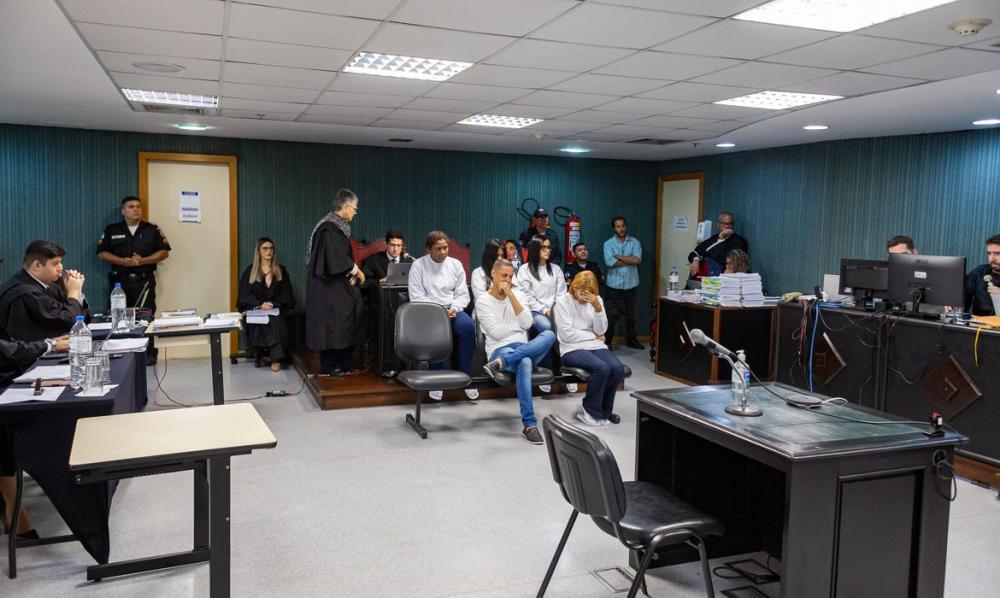 Julgamento da ex-deputada federal Flordelis é retomado em Niterói