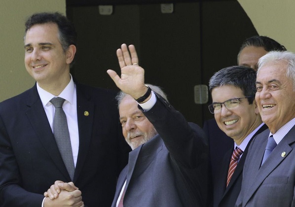 Congresso deve manter Auxílio Brasil no valor de R$ 600