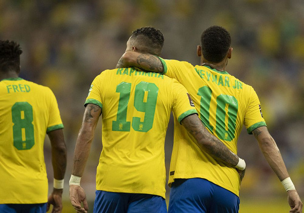 Seleção brasileira é a favorita para vencer a Copa do Mundo 2022, aponta pesquisa