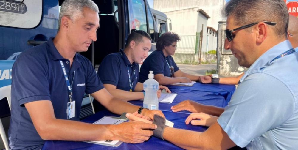 Ações preventivas ao câncer de próstata são levadas para motoristas e cobradores