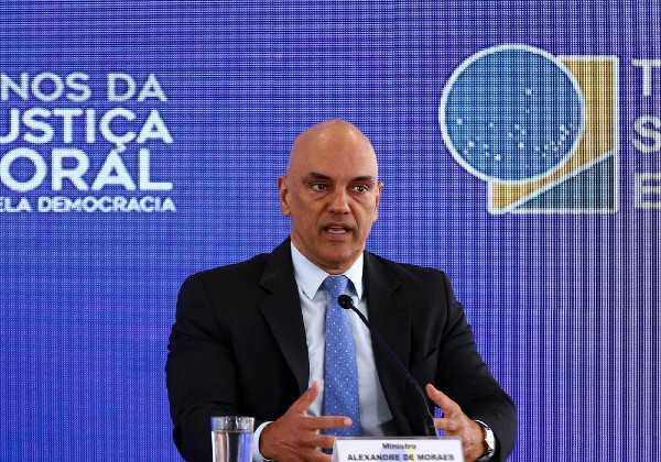 Presidente do TSE se reúne com delegados da polícia civil