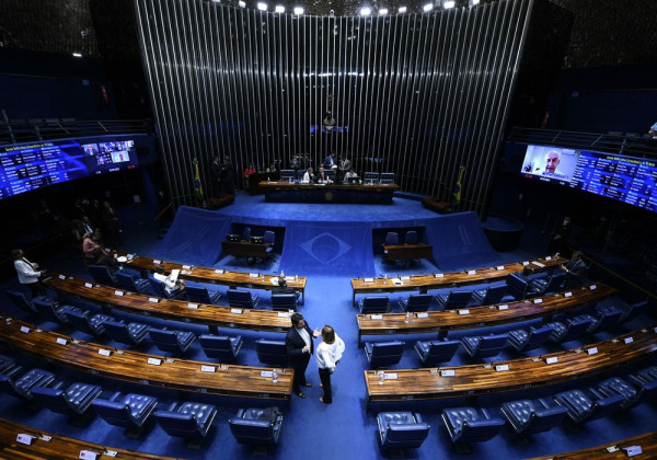 PEC da Transição é aprovada em 1º turno pelo Senado Federal