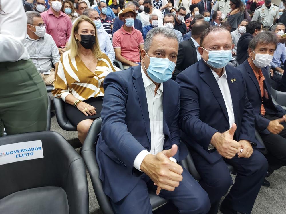 “Muita emoção, trabalho e orgulho”, diz Rui sobre os oito anos como governador 