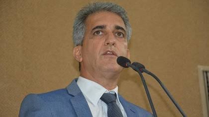 Deputado Robinson celebra decisão da Justiça que impõe medidas contra CHESF