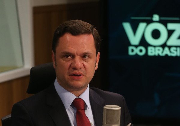 PF acha na casa de ex-ministro minuta para tentar mudar resultado eleitoral